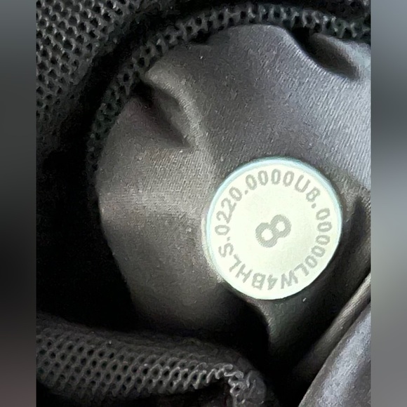 Lululemon Pack it down vest 8 - Picture 7 of 12